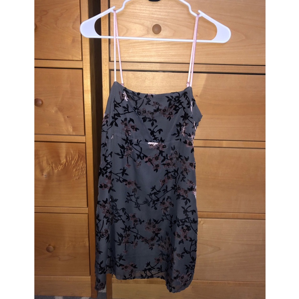 NEVER WORN, floral dress